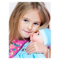 Česky mluvící a zpívající dětská panenka PlayTo Maruška 46 cm