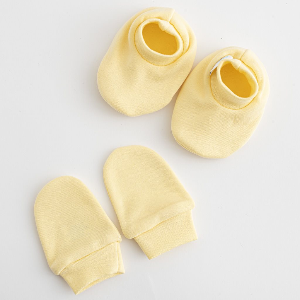 Kojenecký bavlněný set-capáčky a rukavičky New Baby Casually dressed žlutá 0-6m - 1