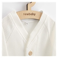 Kojenecký kabátek na knoflíky New Baby Luxury clothing Oliver bílý