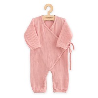 Kojenecký mušelínový overal New Baby pink