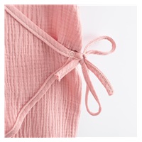 Kojenecký mušelínový overal New Baby pink