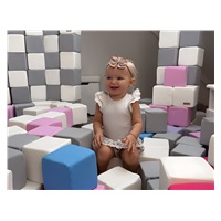 Pěnové kostky-sada 45 velkých pěnových kostek Pyramida grey white