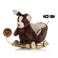 Houpací pejsek s melodií a kolečky Milly Mally Polly Plus Brown Dog