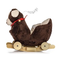 Houpací pejsek s melodií a kolečky Milly Mally Polly Plus Brown Dog