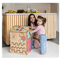 Activity Board Domeček Montessori natural pastel