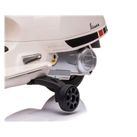 Elektrický skútr Milly Mally Vespa GTS Super white