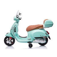 Elektrický skútr Milly Mally Vespa GTS Super mint