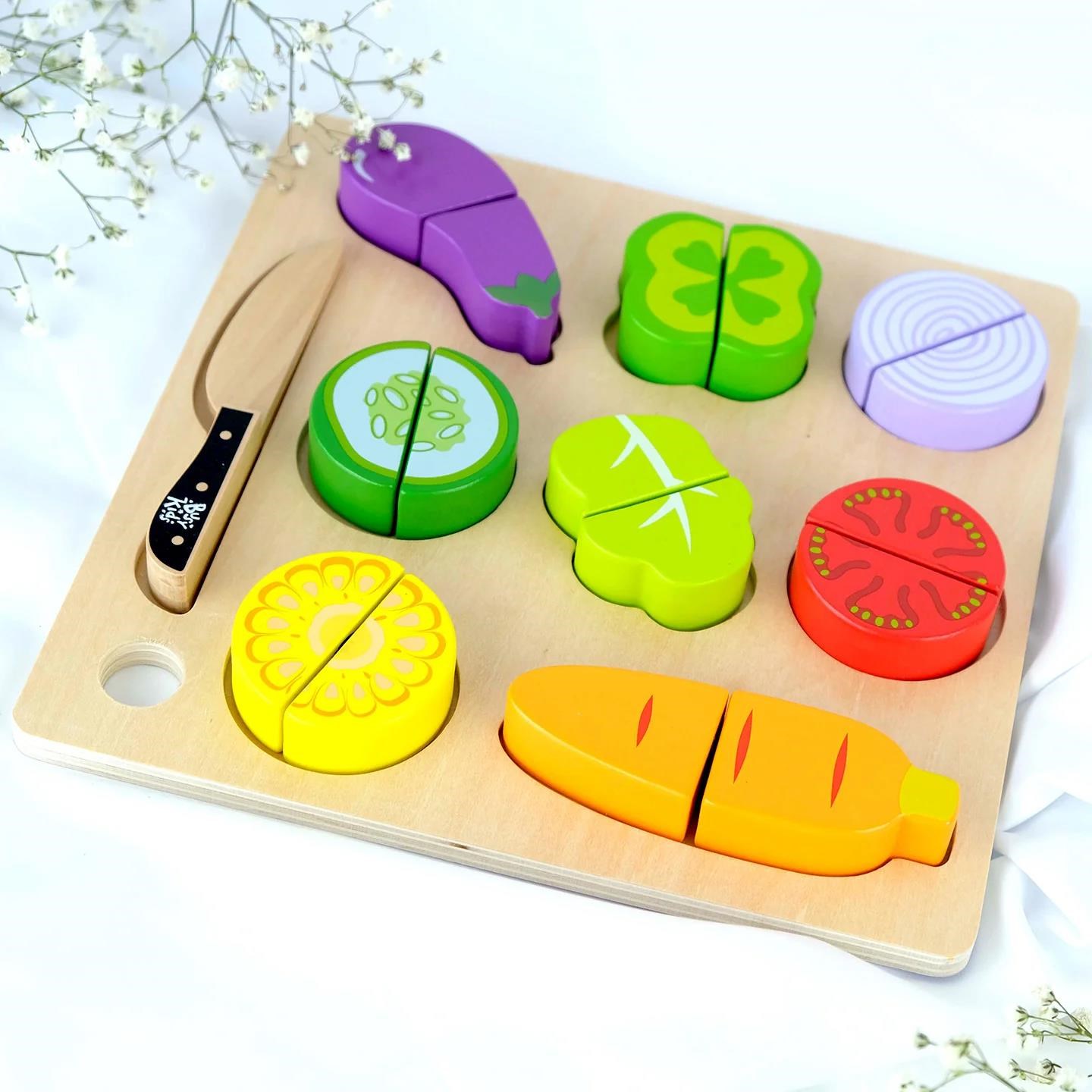 Dřevěná Montessori krájecí zelenina se sortérem